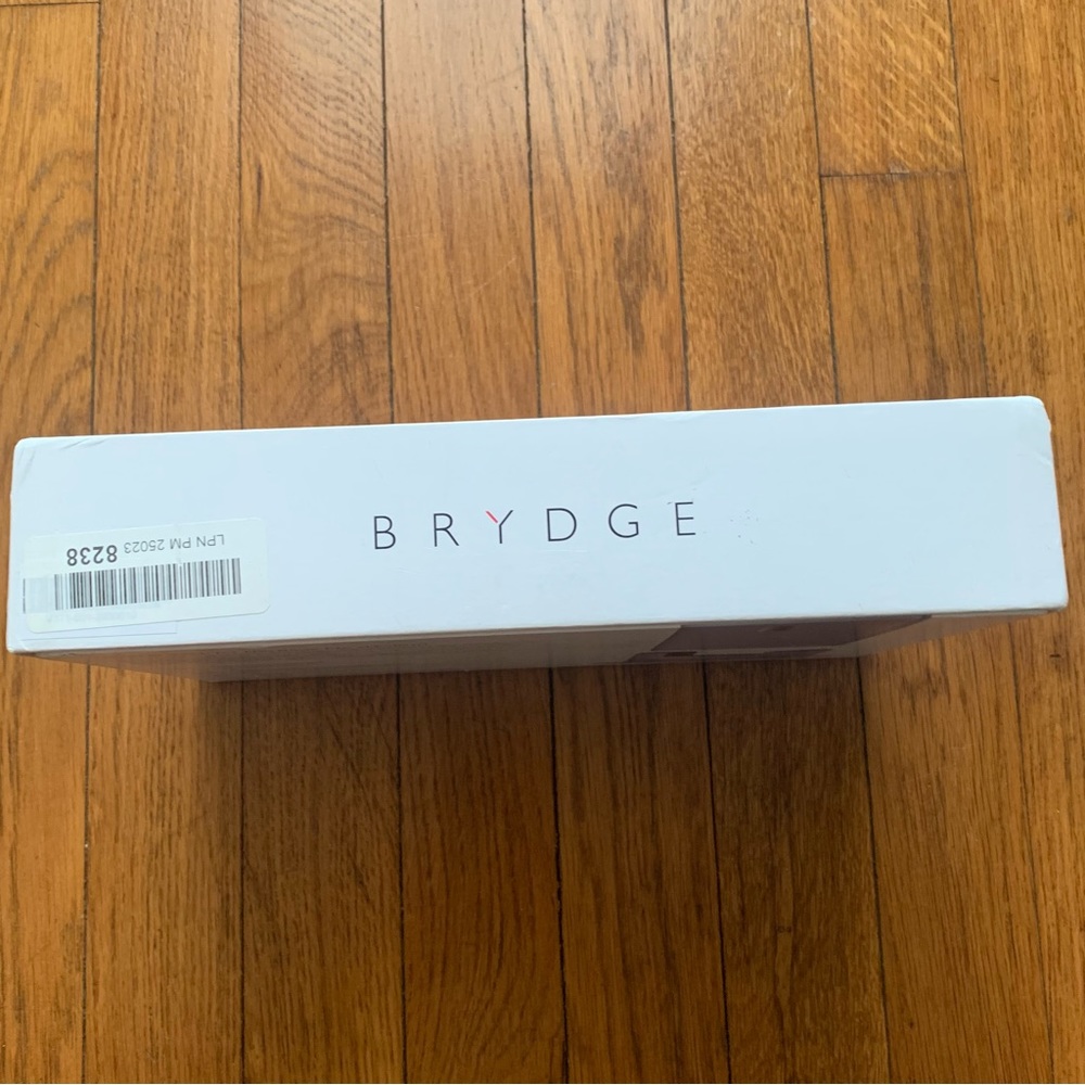 Brydge Vertical Dock Stand - Picture 4 of 9